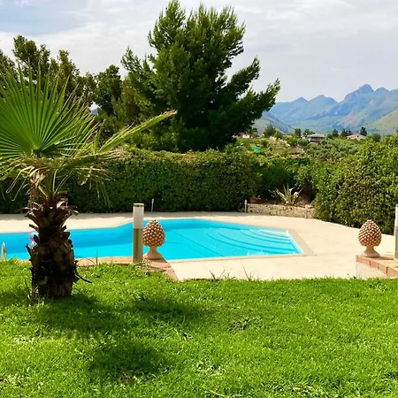 Holiday home Flore - Penthouse - In *