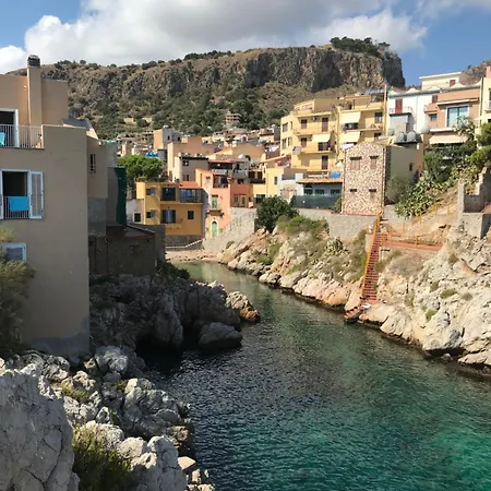 Flore - Penthouse - In Holiday home Casteldaccia