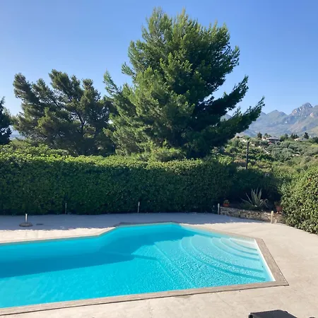 Flore - Penthouse - In Holiday home